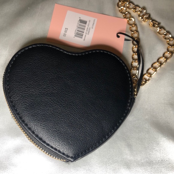 Juicy Couture Liquorice Get Cozy Faux Fur Heart Zip Around Wristlet JC Logo NWT - Picture 9 of 16